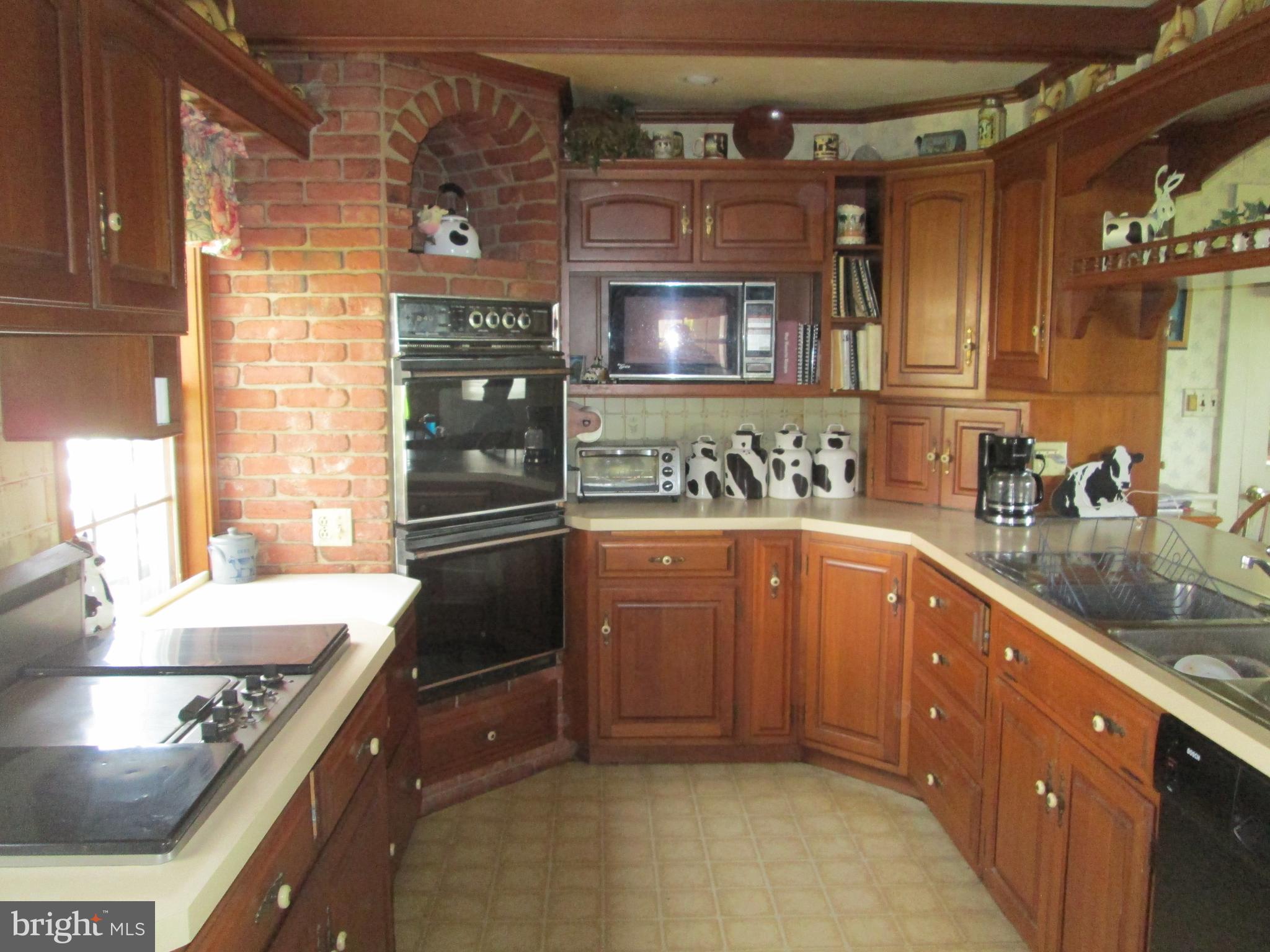 2889 Zink Road Manheim, PA 17545 - Photo 5 of 28