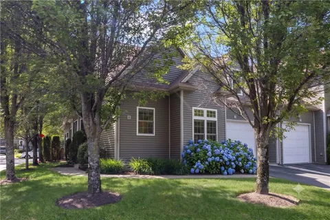 $580,000 | 315 Old River Road, Unit 6, Lincoln, RI 02838