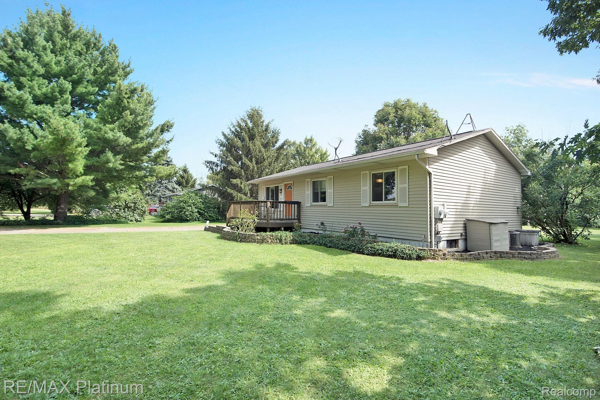 3170 Hogback Road Fowlerville, MI 48836 - Photo 20 of 23 Photo-Aug-14,-11-31-13-AM.jpg