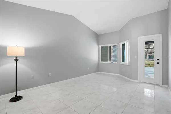 $500,000 | 948 Lucas Lane, Oldsmar, FL 34677