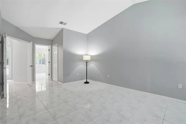 $500,000 | 948 Lucas Lane, Oldsmar, FL 34677