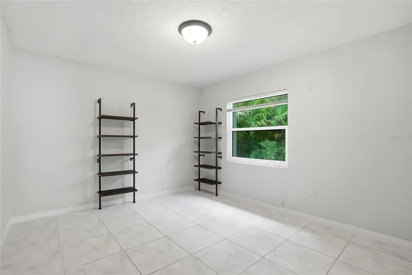 $500,000 | 948 Lucas Lane, Oldsmar, FL 34677