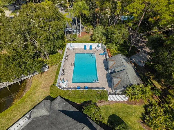 $500,000 | 948 Lucas Lane, Oldsmar, FL 34677