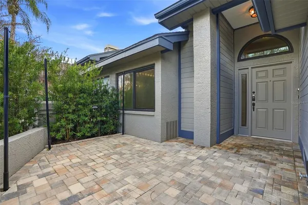 $500,000 | 948 Lucas Lane, Oldsmar, FL 34677