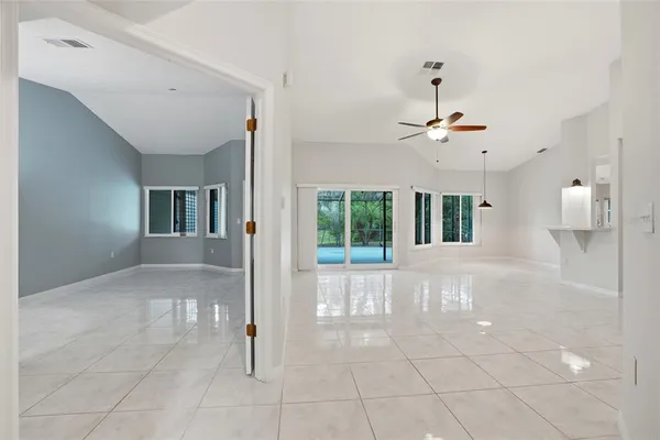 $500,000 | 948 Lucas Lane, Oldsmar, FL 34677
