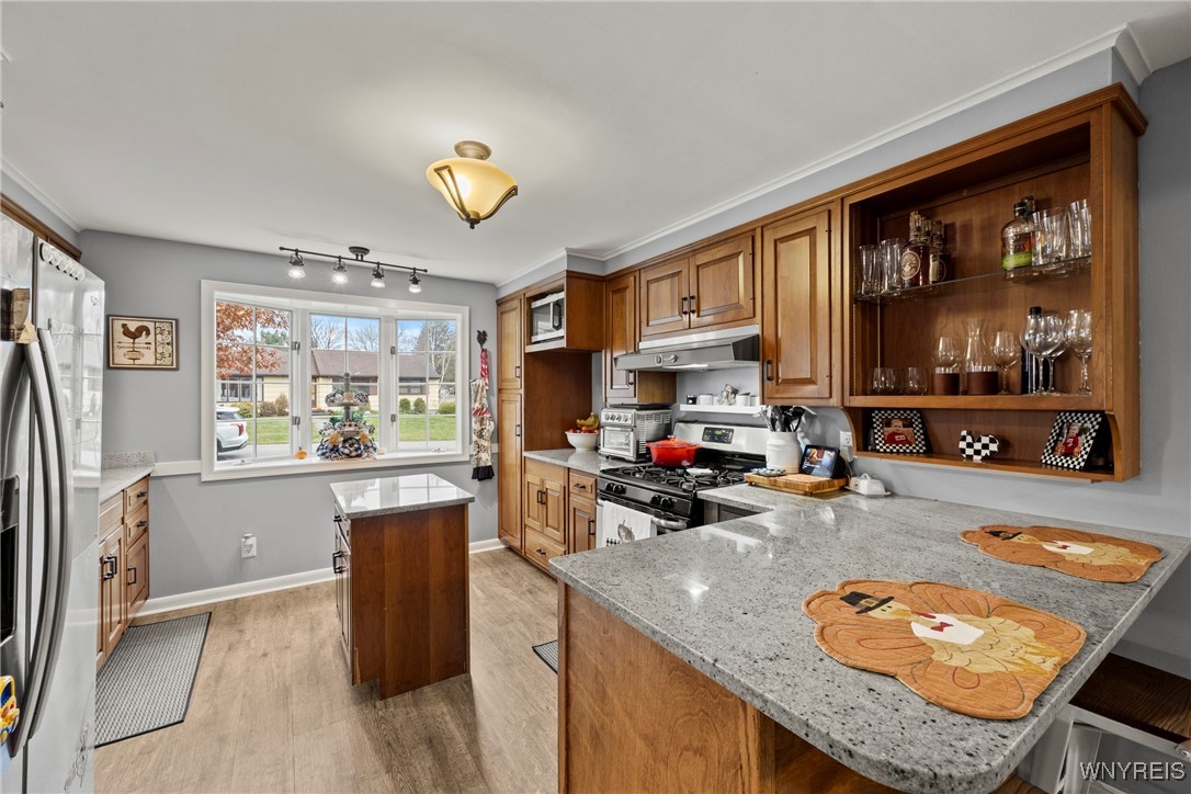 296 Pomander Square East Aurora, NY 14052 - Photo 11 of 49