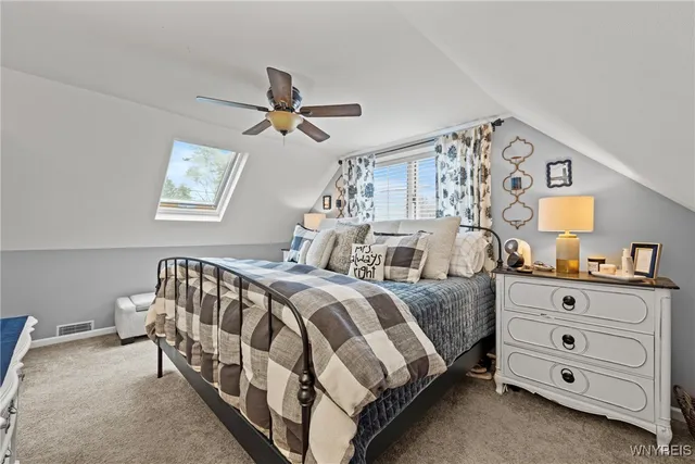 $575,000 | 296 Pomander Square, East Aurora, NY 14052