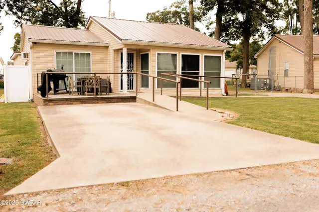 $164,000 | 220 Edgewater Loop, Tiptonville, TN 38079