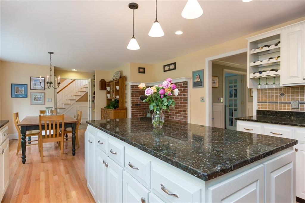 6 Schooner Road Scarborough, ME 04074 - Photo 5 of 35 Photo