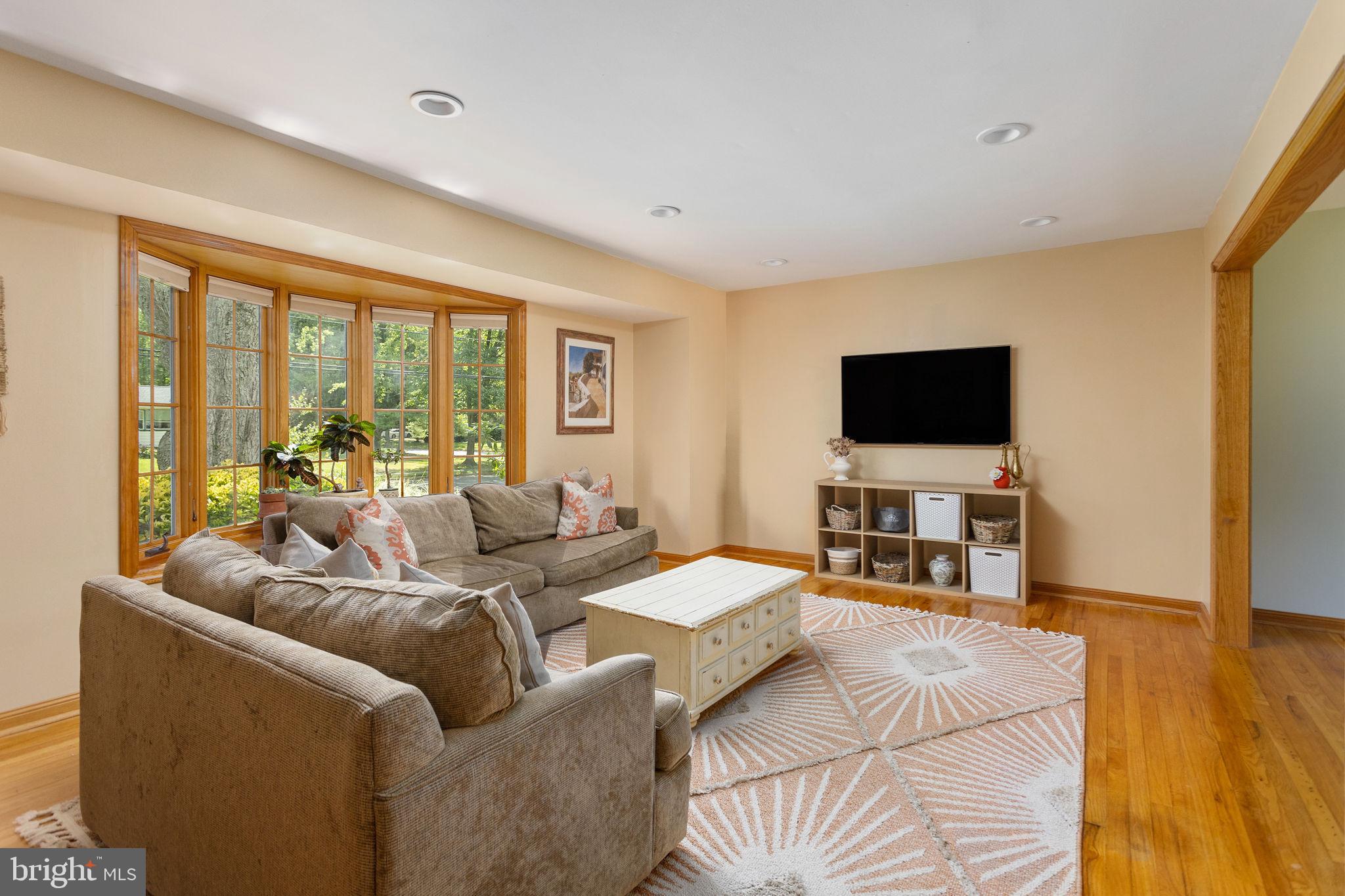 31 Sheffield Road Hightstown, NJ 08520 - Photo 12 of 43 Gallery Image 12