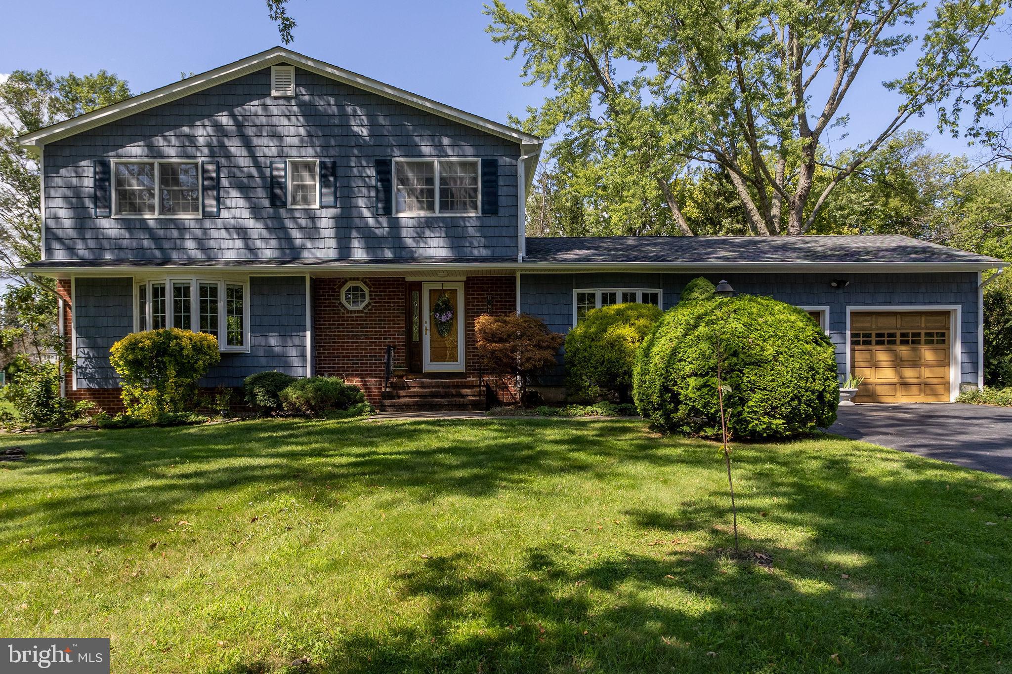 31 Sheffield Road Hightstown, NJ 08520 - Photo 2 of 43 Gallery Image 2