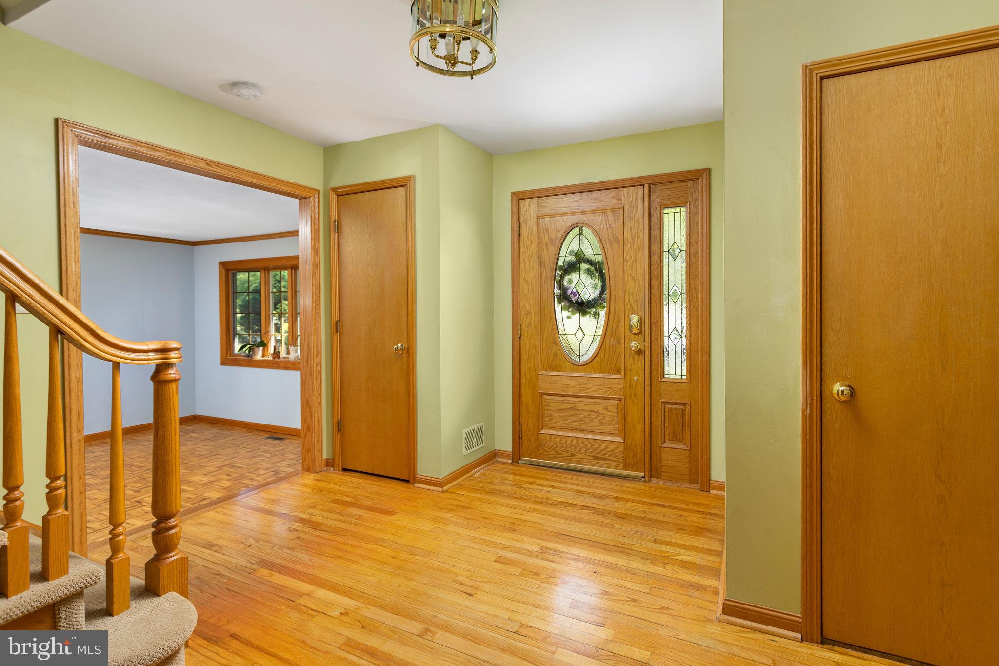 31 Sheffield Road Hightstown, NJ 08520 - Photo 8 of 43 Gallery Image 8