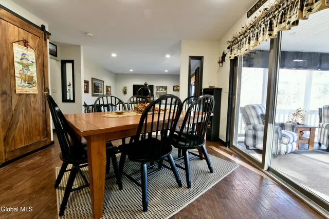 $390,000 | 10 Lakeside Estate, Corinth, NY 12822