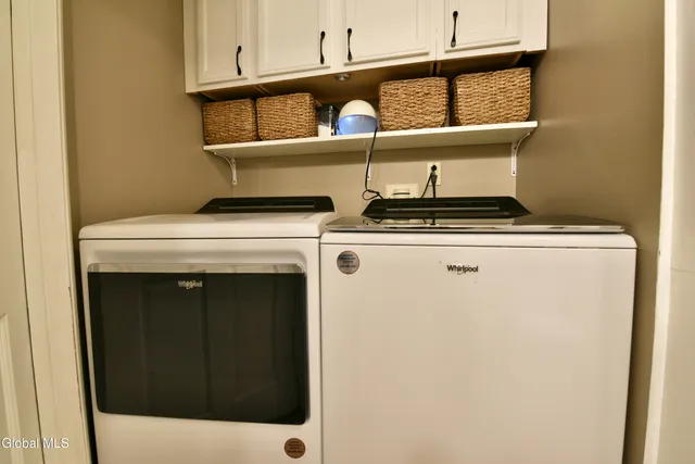 $390,000 | 10 Lakeside Estate, Corinth, NY 12822