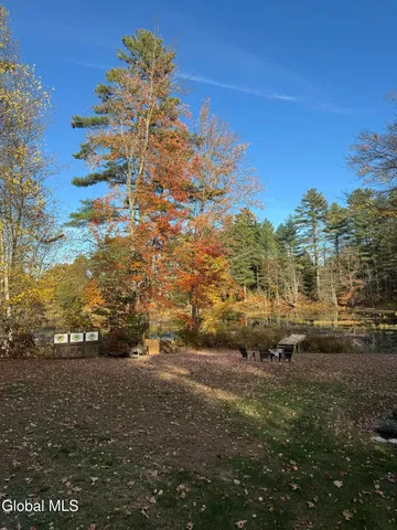 $390,000 | 10 Lakeside Estate, Corinth, NY 12822