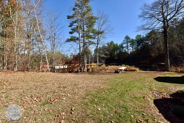 $390,000 | 10 Lakeside Estate, Corinth, NY 12822