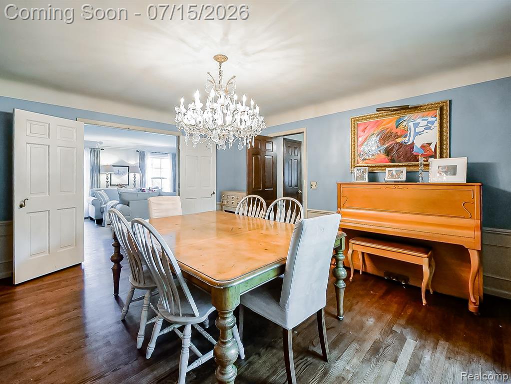 6730 Meadowlake Road Bloomfield Hills, MI 48301 - Photo 12 of 72