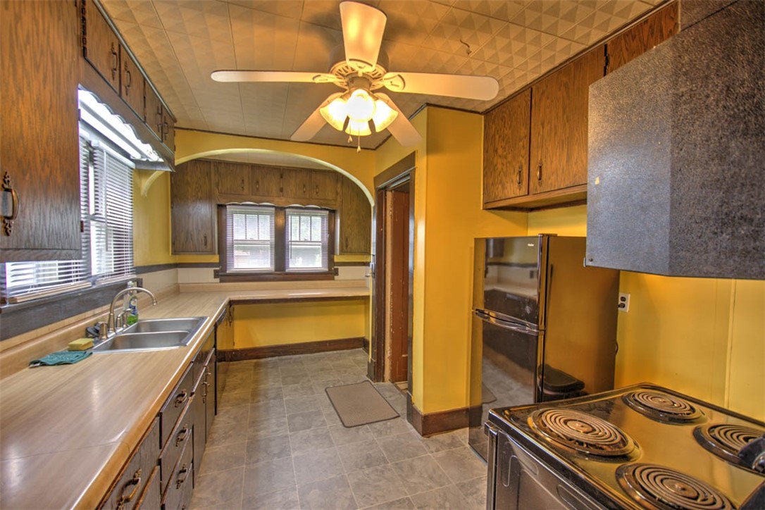 124 South 20th Street Decatur, IL 62521 - Photo 12 of 28