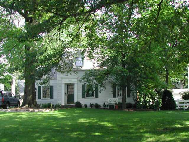 1896 Collingswood Road Columbus, OH 43221 - Photo 1 of 1