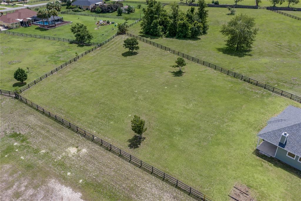 10064 Southwest 98th Lane Gainesville, FL 32608 - Photo 37 of 39