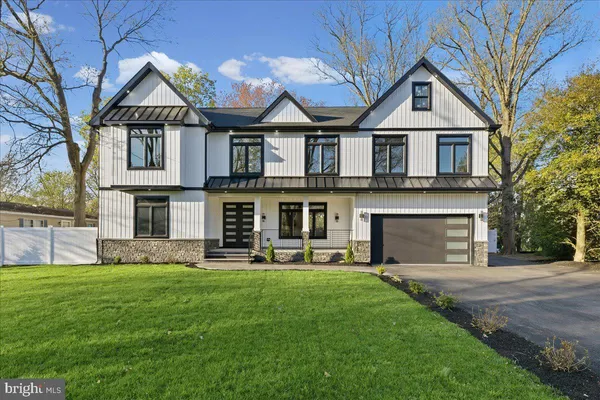 $1,200,000 | 6 Echo Avenue, Moorestown, NJ 08057