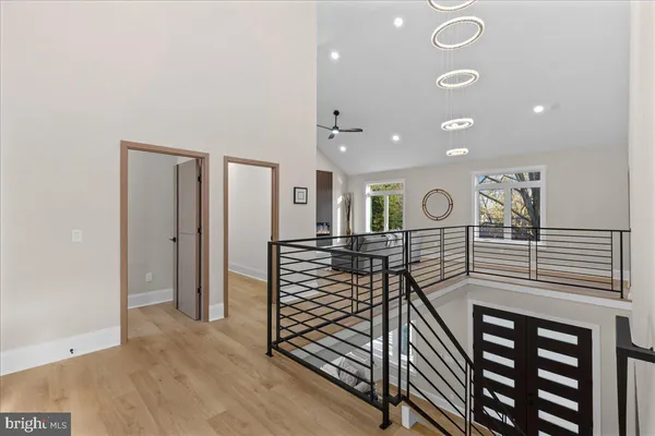 $1,200,000 | 6 Echo Avenue, Moorestown, NJ 08057