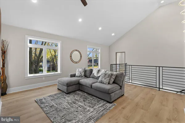 $1,200,000 | 6 Echo Avenue, Moorestown, NJ 08057