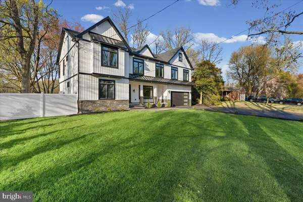 $1,200,000 | 6 Echo Avenue, Moorestown, NJ 08057