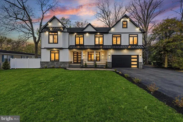 $1,200,000 | 6 Echo Avenue, Moorestown, NJ 08057