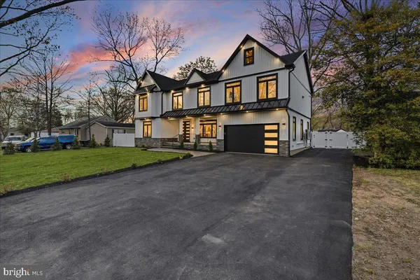 $1,200,000 | 6 Echo Avenue, Moorestown, NJ 08057