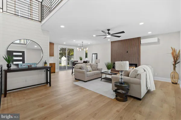 $1,200,000 | 6 Echo Avenue, Moorestown, NJ 08057