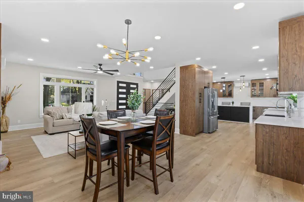 $1,200,000 | 6 Echo Avenue, Moorestown, NJ 08057