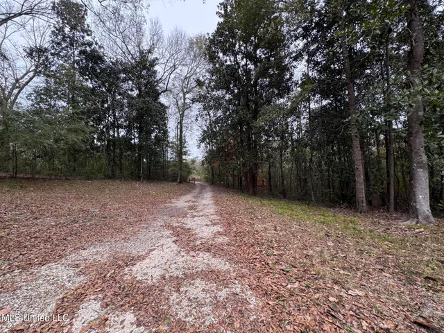 $189,000 | 21562 Saucier Lizana Road, Saucier, MS 39574