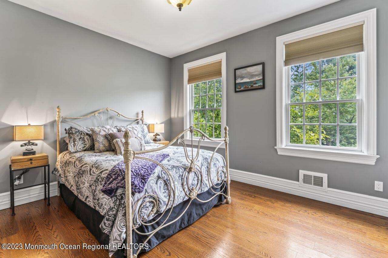 684 Oak Glen Road Howell, NJ 07731 - Photo 16 of 54 DSC01690
