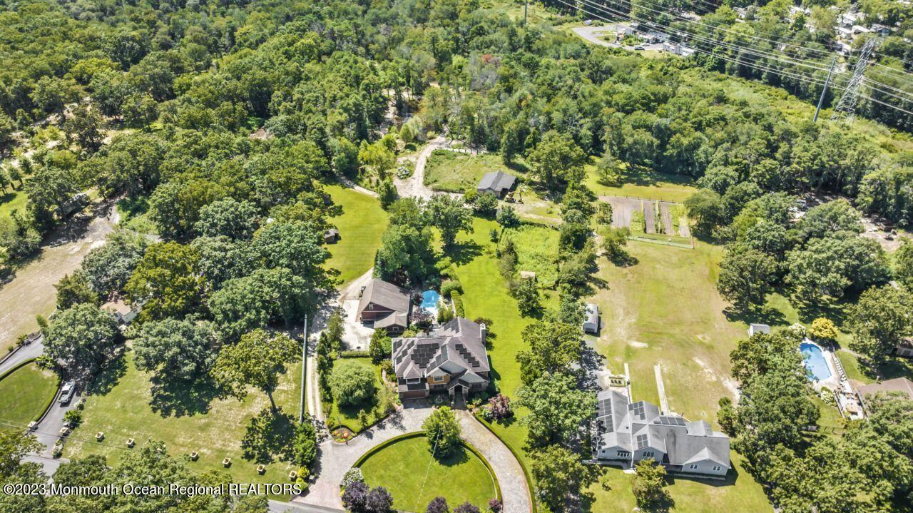 684 Oak Glen Road Howell, NJ 07731 - Photo 2 of 54 DJI_0357
