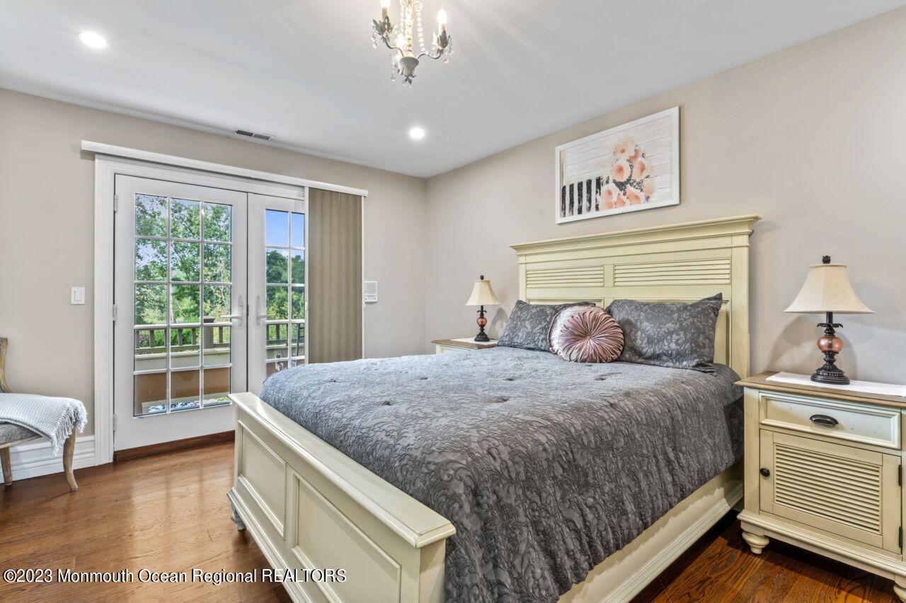 684 Oak Glen Road Howell, NJ 07731 - Photo 30 of 54 DSC01900