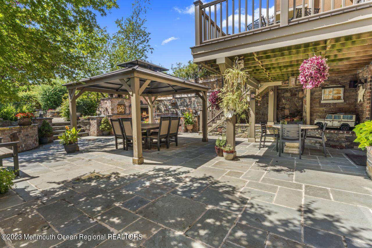 684 Oak Glen Road Howell, NJ 07731 - Photo 40 of 54 DSC01978