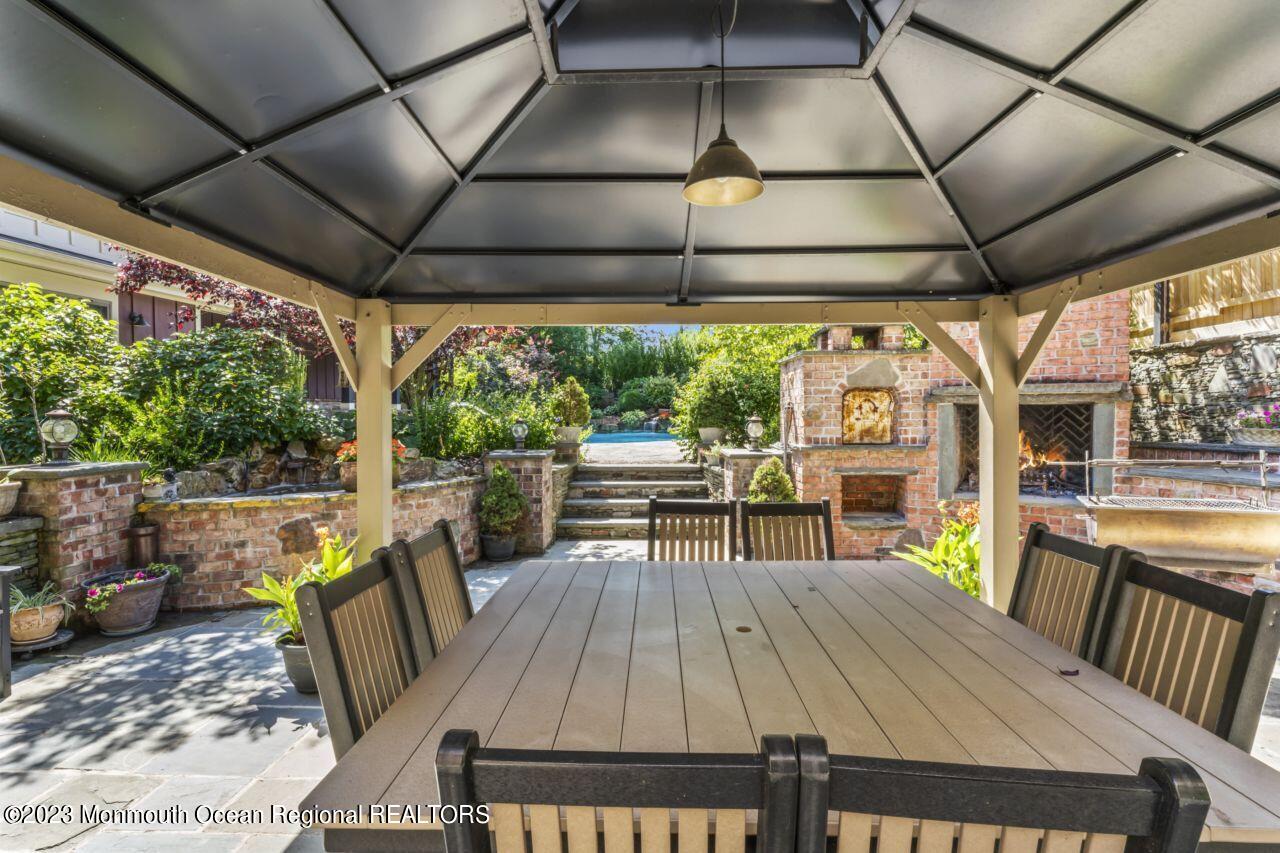 684 Oak Glen Road Howell, NJ 07731 - Photo 42 of 54 DSC01983