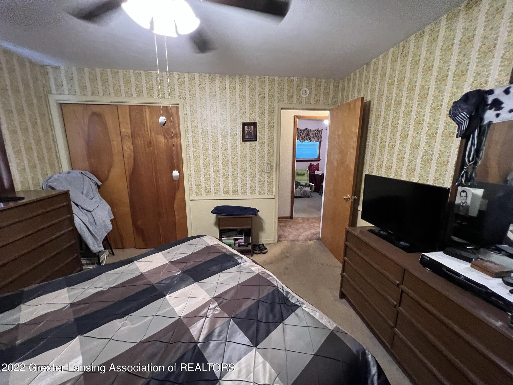 880 College Road Mason, MI 48854 - Photo 14 of 40 IMG_3512