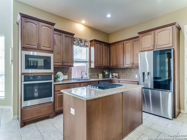 $735,000 | 8914 Woodland Parkway, Boerne, TX 78015