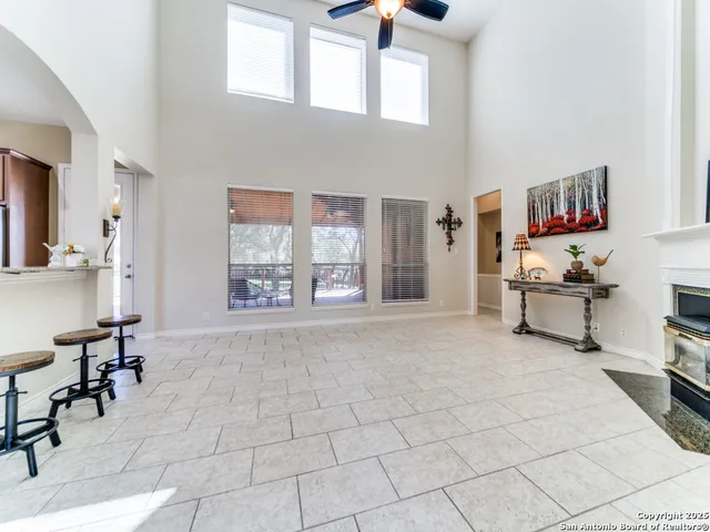 $735,000 | 8914 Woodland Parkway, Boerne, TX 78015
