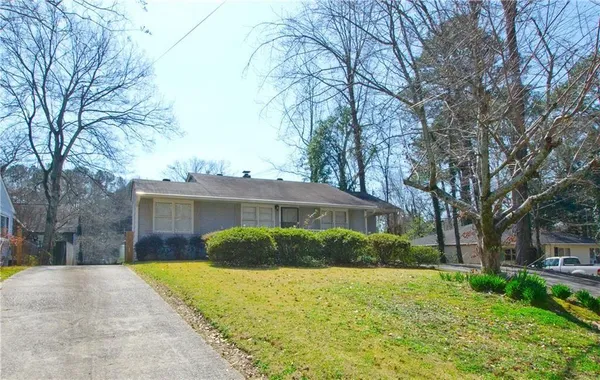 $2,200 | 1910 La Dawn Lane Northwest, Atlanta, GA 30318