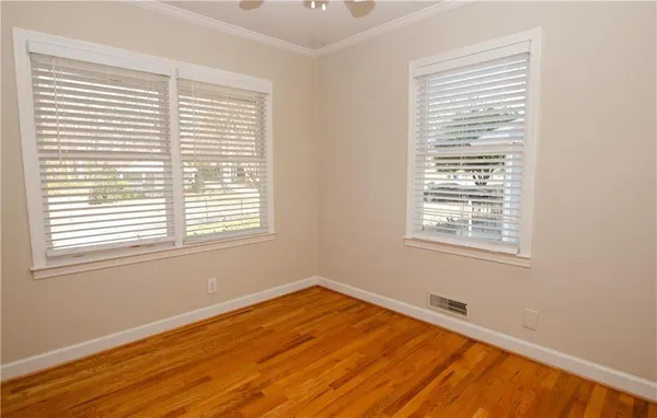 $2,200 | 1910 La Dawn Lane Northwest, Atlanta, GA 30318