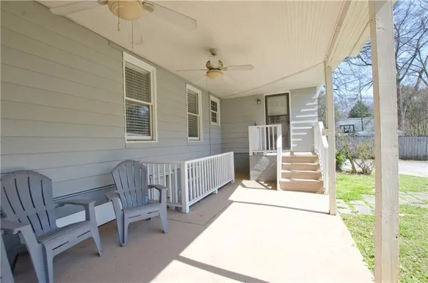$2,200 | 1910 La Dawn Lane Northwest, Atlanta, GA 30318