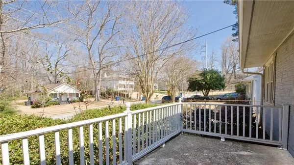 $2,200 | 1910 La Dawn Lane Northwest, Atlanta, GA 30318