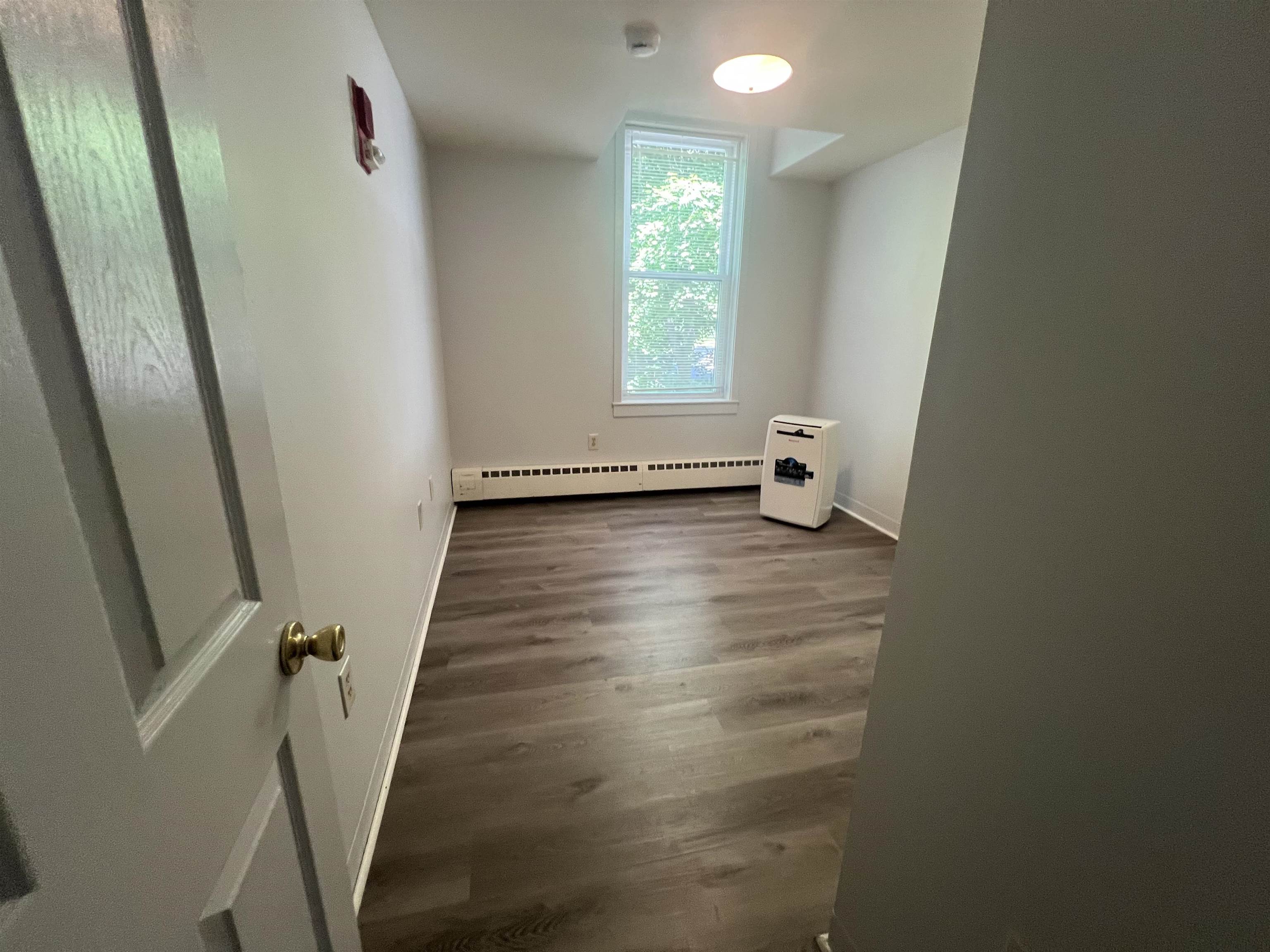 20 Brattleboro Road, Unit 9 Hinsdale, NH 03451 - Photo 10 of 20