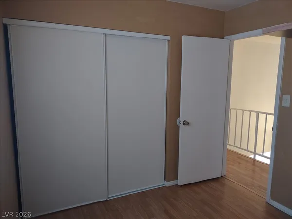 $2,400 | 413 Norwood Lane, Las Vegas, NV 89107