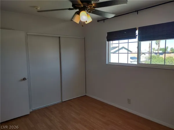 $2,400 | 413 Norwood Lane, Las Vegas, NV 89107