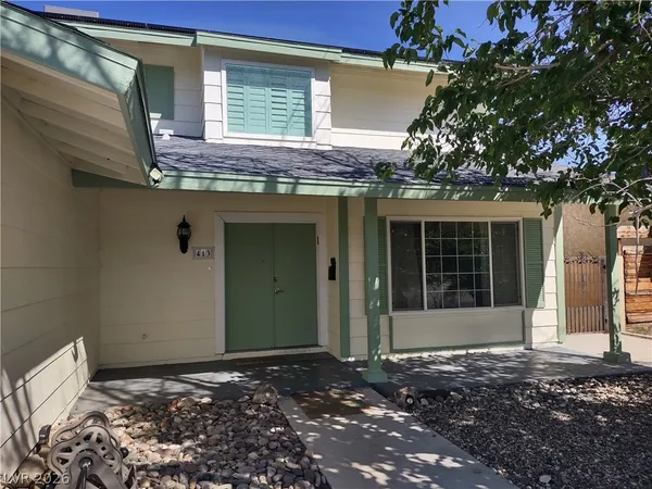 $2,400 | 413 Norwood Lane, Las Vegas, NV 89107