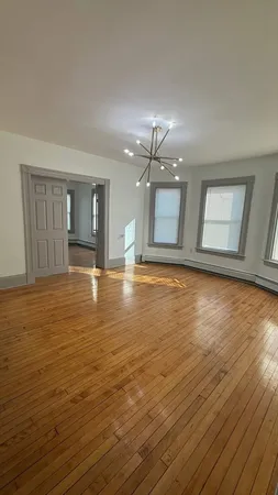 $3,200 | 11 Taylor Avenue, Unit 2, Brockton, MA 02302